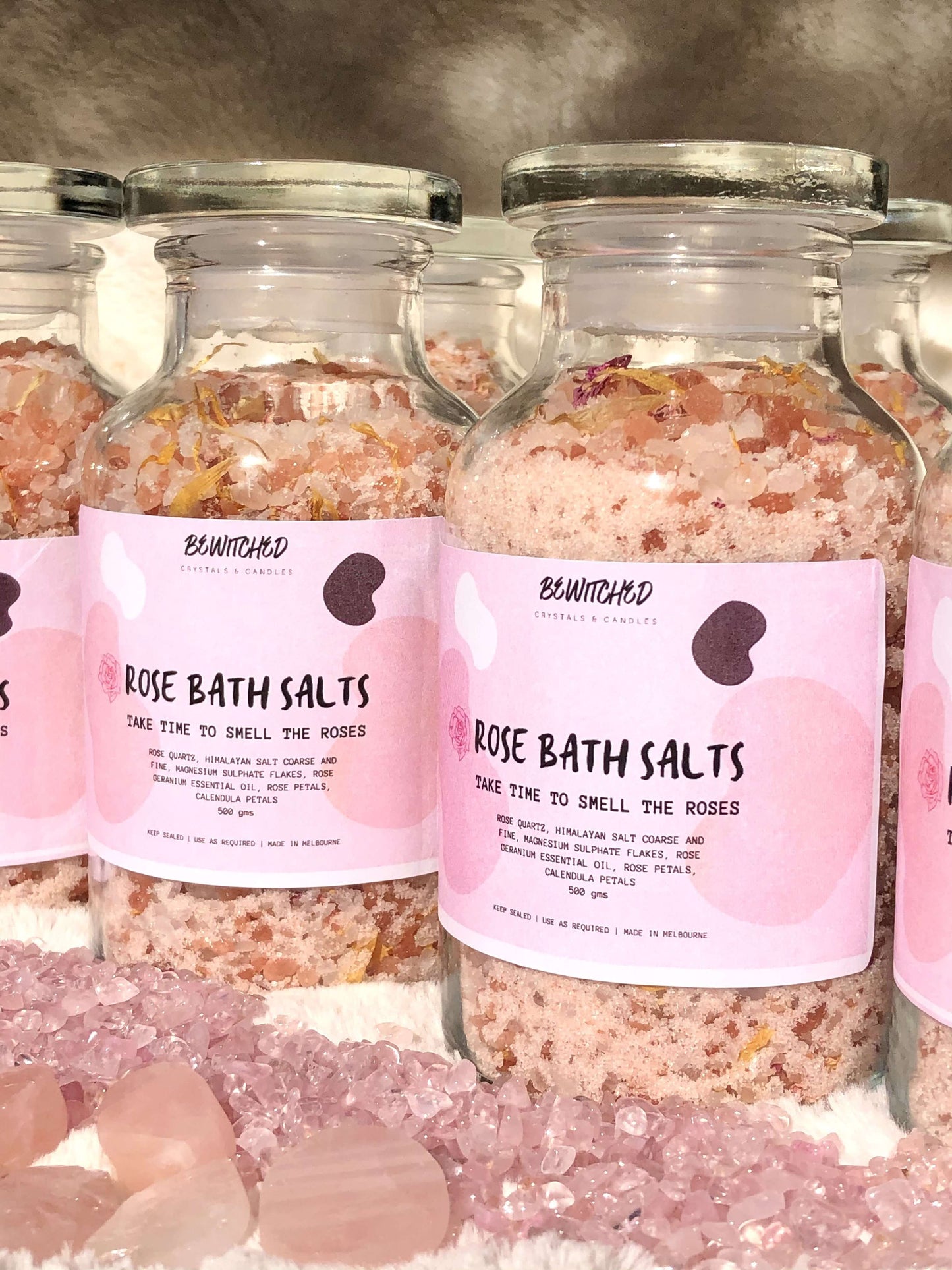 Load image into Gallery viewer, Magnesium Bath Salts with Magnesium Sulphate Flakes And Rose Quartz
